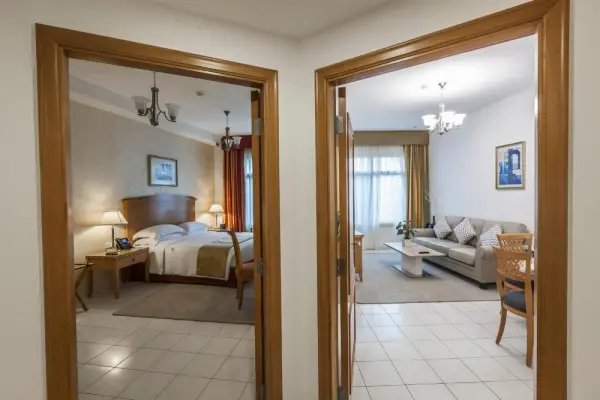 Roda Al Murooj Residences 8